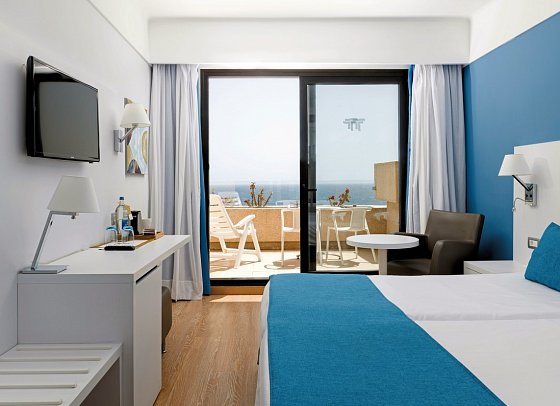 Alexandre Grand Teguise Playa - Wohnbeispiel Doppelzimmer Meerblick 1.-3. Etage (Zimmercodierung DBM)
