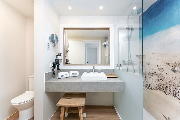 Barceló Lanzarote Active Resort - Wohnbespiel Bad (Zimmercodierungen DB1, DBM & JB1)