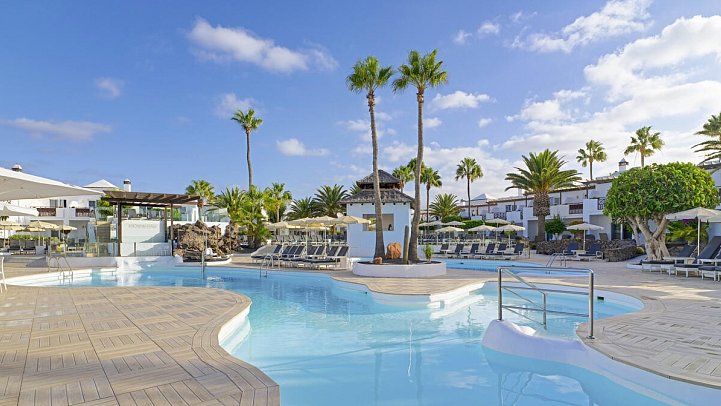 H10 White Suites Boutique