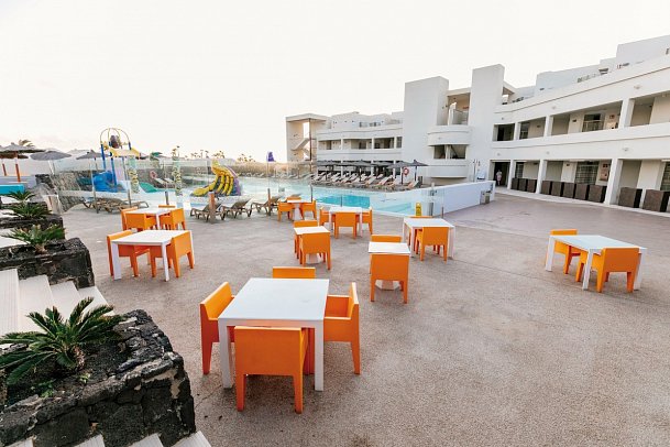 HD Beach Resort & Spa