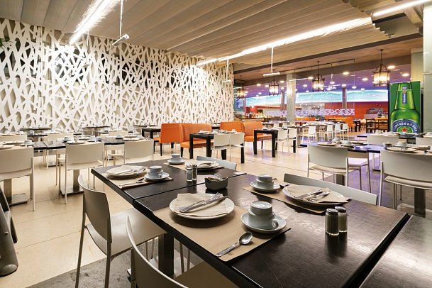 HD Beach Resort & Spa