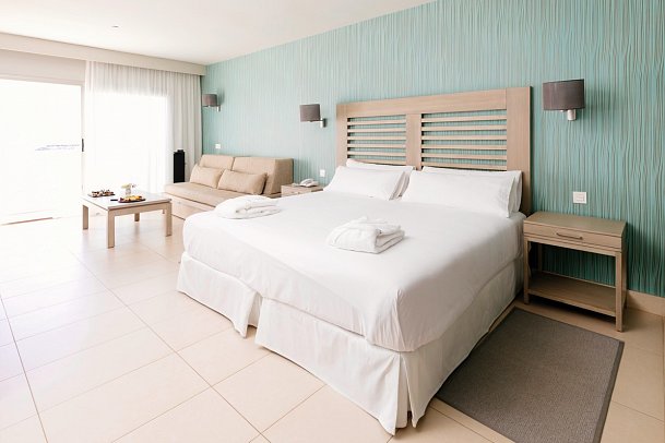 HD Beach Resort & Spa - Wohnbeispiel Juniorsuite Emblem
