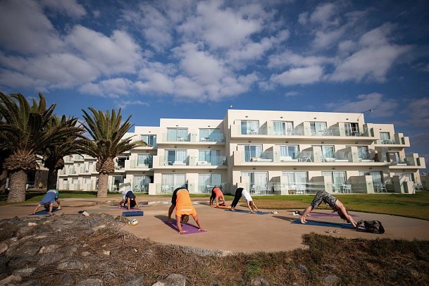 HD Beach Resort & Spa
