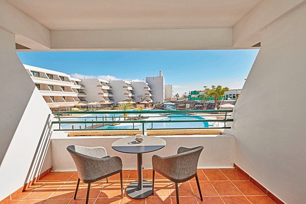Grand Hyatt Lanzarote Playa Dorada Resort - Wohnbeispiel Doppelzimmer Poolblick (Zimmercodierung D2P)