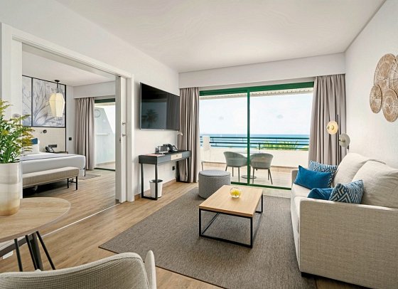 Grand Hyatt Lanzarote Playa Dorada Resort - Wohnbeispiel Master Suite frontaler Meerblick Preferred Club (Zimmercodierung WMO)