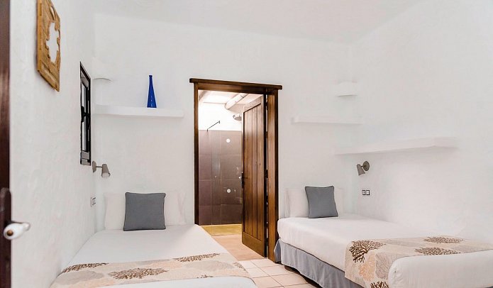 Kamezi Boutique Villas - Wohnbeispiel Villa Deluxe (Zimmercodierungen VD1, VD2 & VD3)