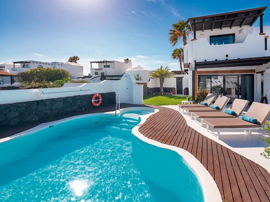 Kamezi Boutique Villas - Wohnbeispiel Villa Deluxe (Zimmercodierungen VD1, VD2 & VD3)