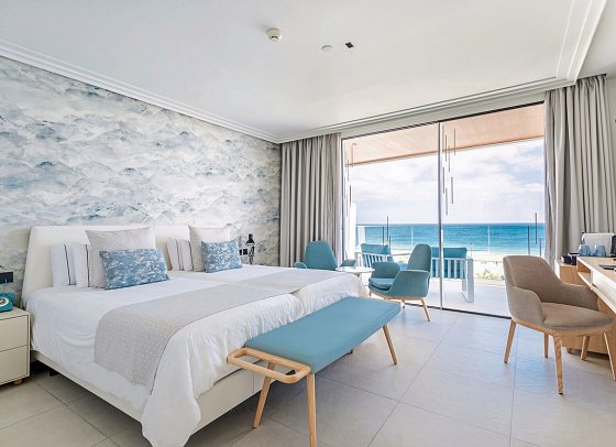 Lava Beach - Wohnbeispiel Doppelzimmer Standard Meerblick (Zimmercodierungen DGM & D1M)