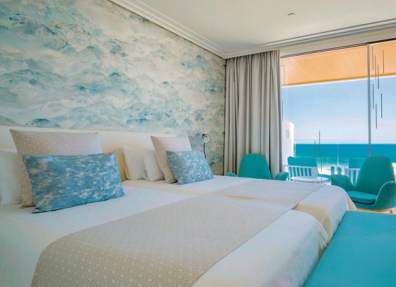 Lava Beach - Wohnbeispiel Doppelzimmer Standard Meerblick (Zimmercodierungen DGM & D1M)