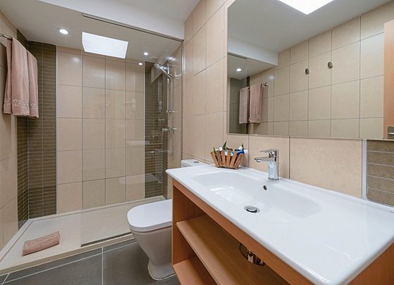 Hotel Siroco by SeaSense Adults only - Wohnbeispiel Appartement Premium (Bad) (Zimmercodierungen AM1 & OM1)