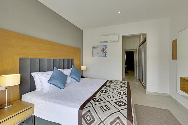 Ramada Hotel & Suites by Wyndham Kusadasi - Wohnbeispiel Suite Familie (Zimmercodierungen WI1 & WIM)