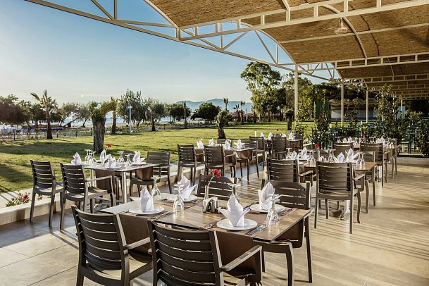 Korumar Ephesus Spa & Beach Resort