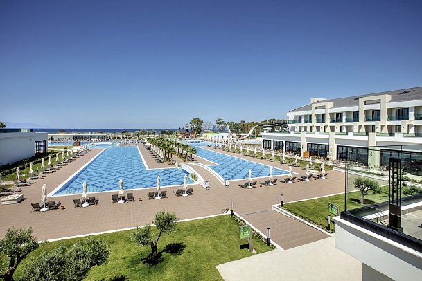 Korumar Ephesus Spa & Beach Resort