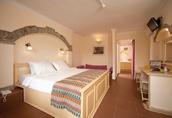 Club Resort Atlantis - Wohnbeispiel Familienzimmer Gartenblick (Zimmercodierungen F1G, F2G, F3G, FB1, FB2 & FB6)