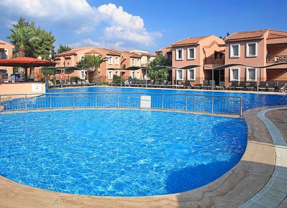 Club Yali Resort