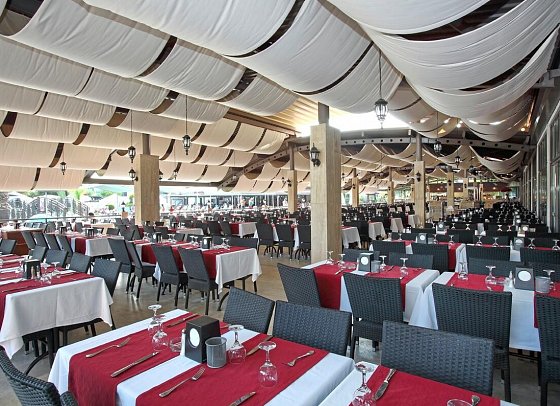 Club Yali Resort