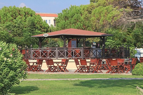 Club Yali Resort
