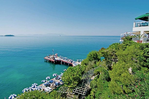 Korumar Deluxe Hotel