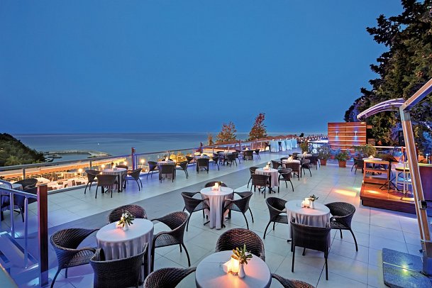 Pine Bay Holiday Resort