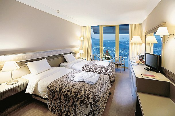 Fantasia Hotel Deluxe - Wohnbeispiel Doppelzimmer seitl. Meerblick (Zimmercodierungen DBN & DCN)