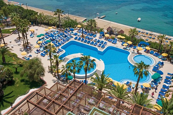 Fantasia Hotel Deluxe