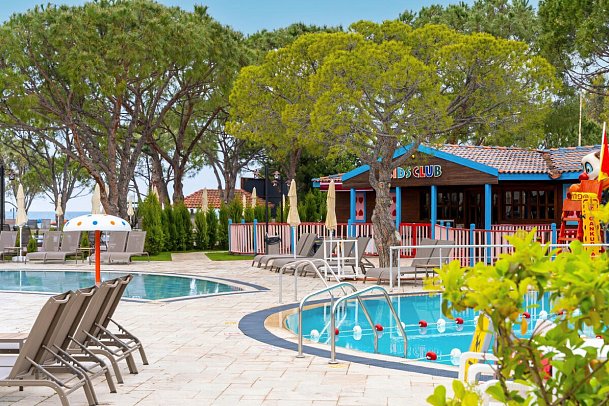 Batihan Beach Resort