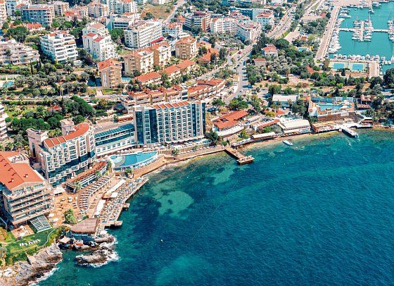 Charisma Deluxe Hotel