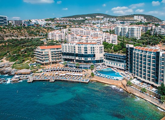 Charisma Deluxe Hotel