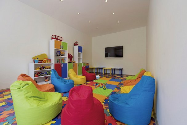 Flora Garden Ephesus