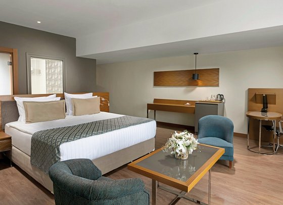 Liberty Kusadasi - Wohnbeispiel Suite Deluxe Meerblick (Zimmercodierung WDM)