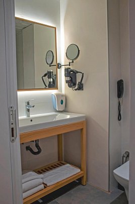 Ömer Prime Holiday Resort - Beispiel Bad Swim Up Zimmer (Zimmercodierung D1Q)