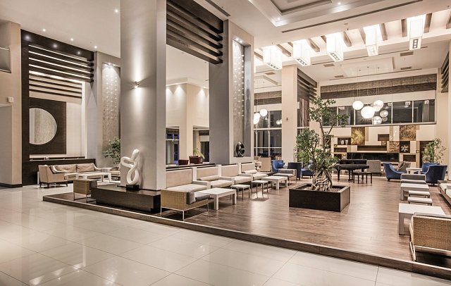 Aria Claros Beach & Spa Resort