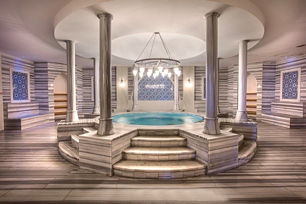 Aria Claros Beach & Spa Resort