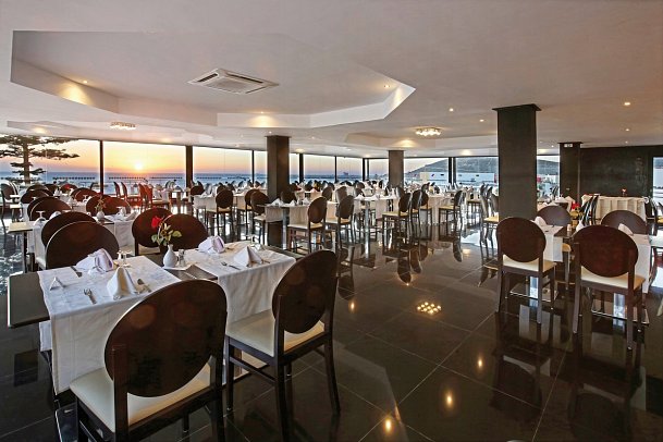 Anezi Tower Hotel & Apartments