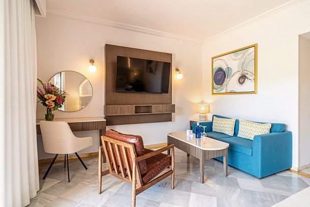 La Cala Resort - Wohnbeispiel Doppelzimmer Deluxe Superior (Zimmercodierung DD2)