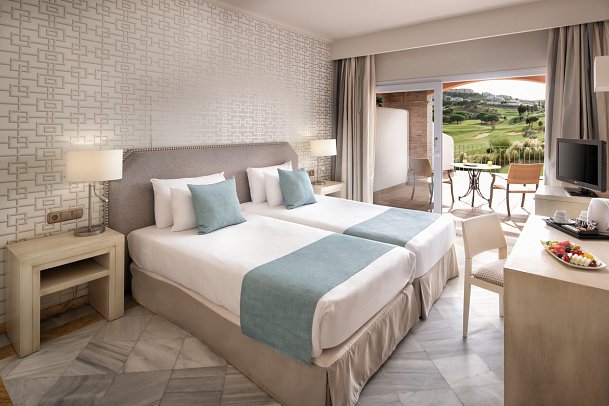 La Cala Resort - Wohnbeispiel Doppelzimmer Classic Golfplatzblick (Zimmercodierung DBF)