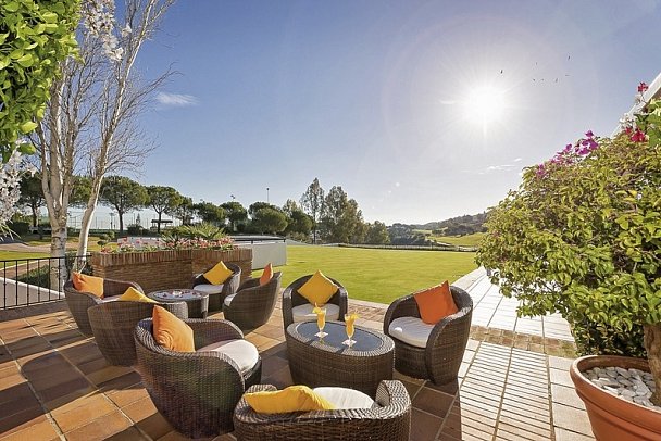 La Cala Resort