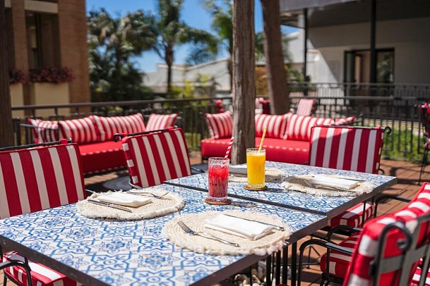 Don Carlos Marbella - Oasis Kitchen