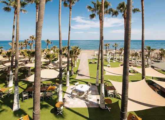 Anantara Villa Padierna Palace Resort - Beach Club