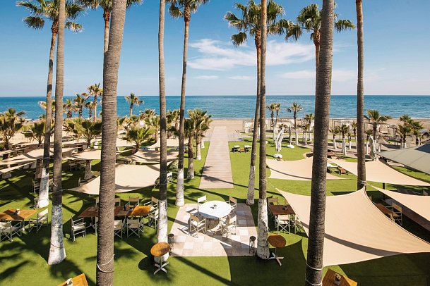 Anantara Villa Padierna Palace Resort - Beach Club