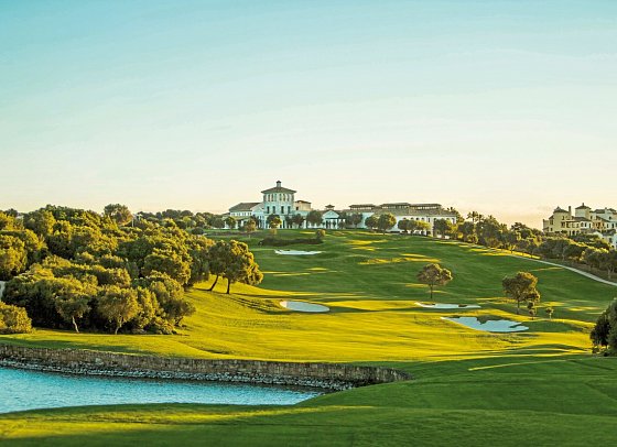 SO/ Sotogrande Golf & Spa Resort Hotel - The Alto Club (früher Almenara)