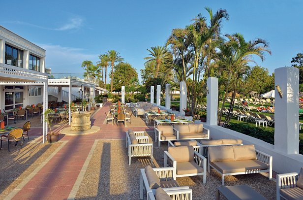 Sol Marbella Estepona · Atalaya Park - Restaurant „In & Out“