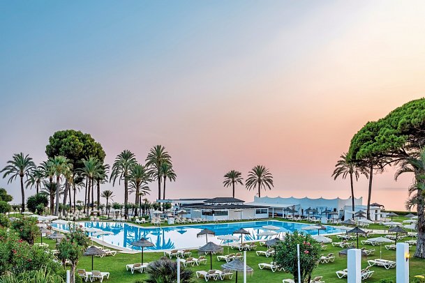 Sol Marbella Estepona · Atalaya Park