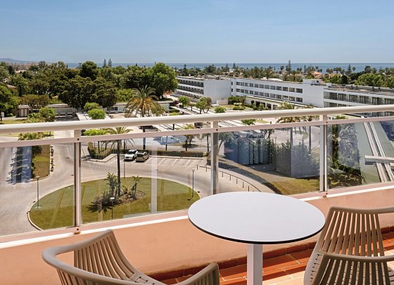SOL Marbella Estepona • Atalaya Park - Balkon-/Blickbeispiel Doppelzimmer (Zimmercodierungen DB1, DB2, D1E & D2E)