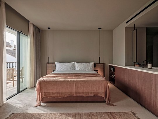 OKU Andalusia - Classic Garden View