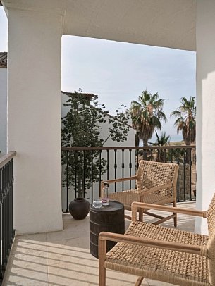 OKU Andalusia - Classic Garden View