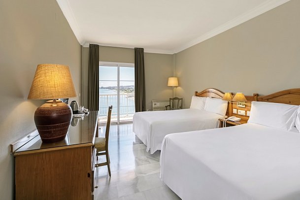 Sol Málaga Guadalmar - Wohnbeispiel Doppelzimmer Meerblick (Zimmercodierungen D1M & D2M)