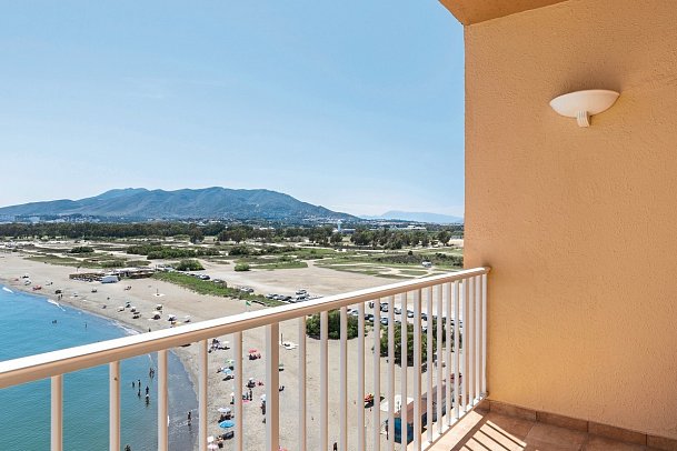 Sol Málaga Guadalmar - Blickbeispiel Doppelzimmer Meerblick (Zimmercodierungen D1M & D2M)