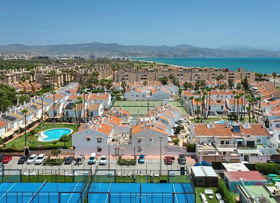 SOL Málaga Guadalmar - Blickbeispiel Doppelzimmer seitl. Meerblick (Zimmercodierungen DBN & D2N)