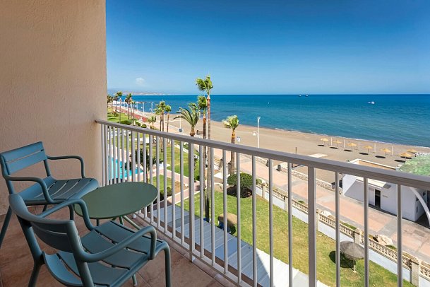 SOL Málaga Guadalmar - Balkonbsp. Doppelzimmer Superior Meerblick (Zimmercodierungen DSM & DS1)